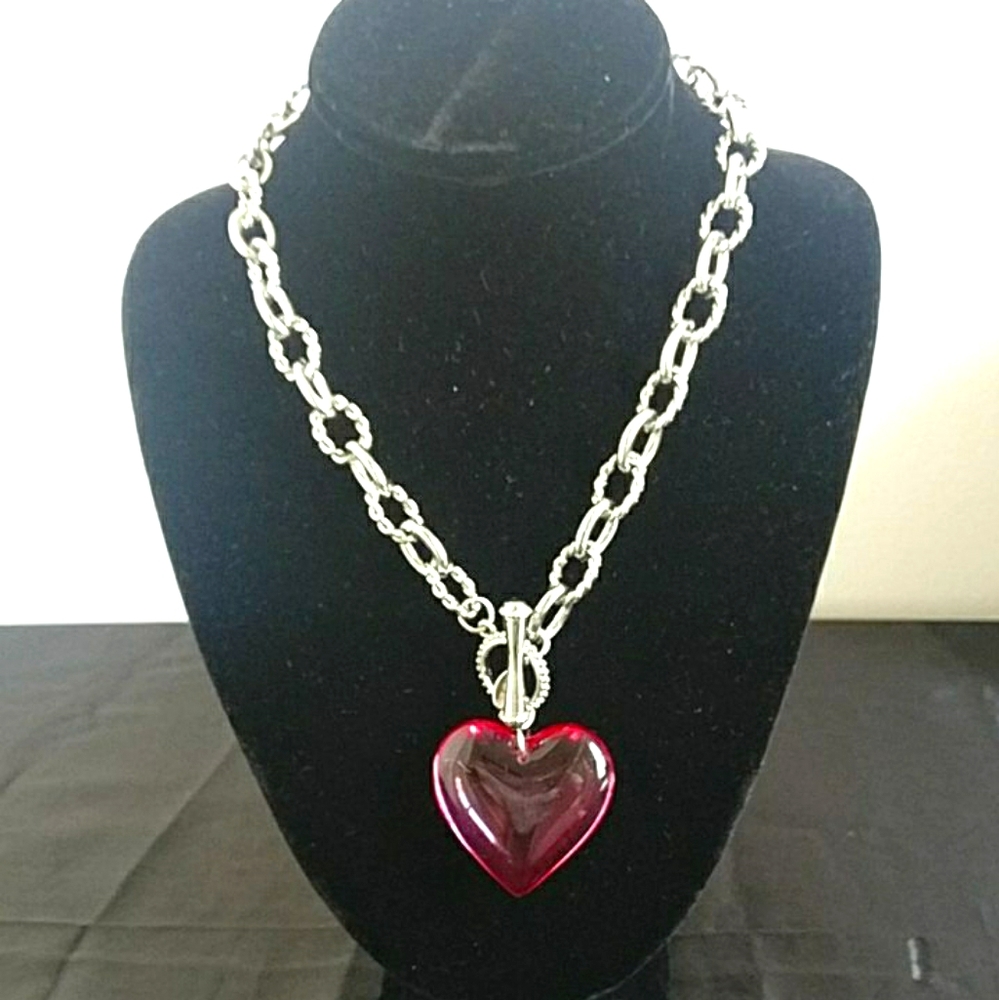 See Thru My Heart Necklace set